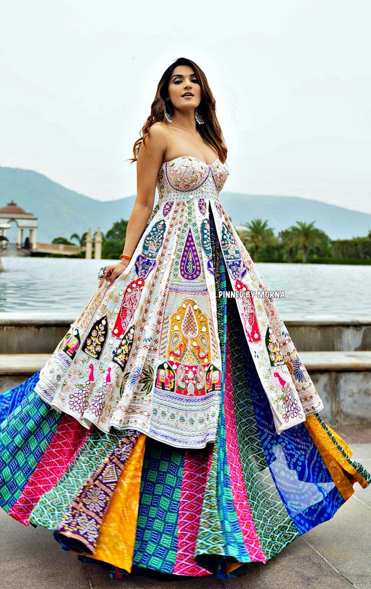 Annu's Creation - India 🇮🇳